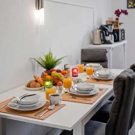 Апартаменты *neu*family&work*wlan*ntflx*cozy*zentrum*toplage Хемниц